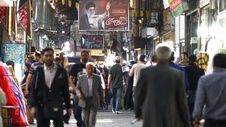 جنگ کے باعث ایران میں لاکھوں افراد کو روزگار اور معاشی مشکلات کا سامنا