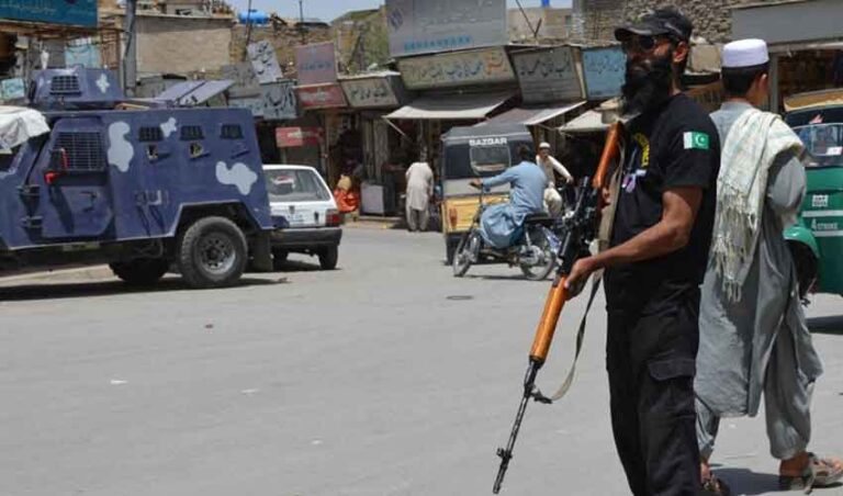 واشک میں مسلح افراد کی فائرنگ سے 5 افراد جاں بحق