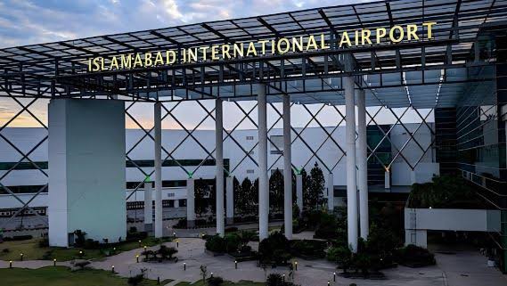 نجکاری کمیشن بورڈ کا اہم فیصلہ: اسلام آباد ایئرپورٹ نجی شعبے کے حوالے کرنے کے لیے ٹرانزیکشن ایڈوائزری معاہدے کی منظوری