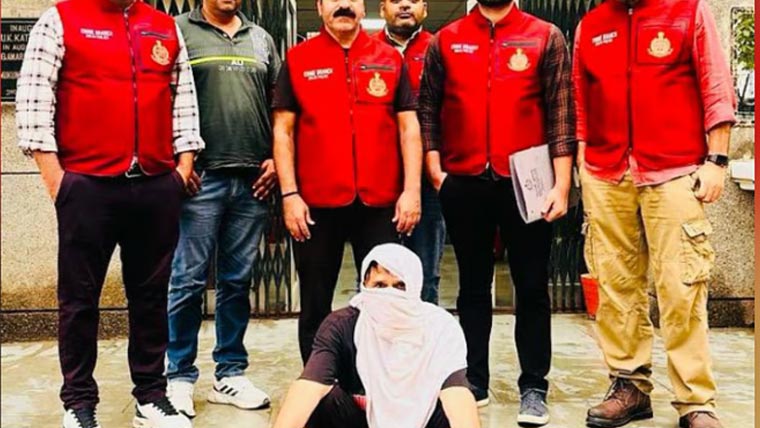 بھارت: قتل کا مفرور ملزم نام بدل کر 27 برس تک ڈاکٹر بنا رہا