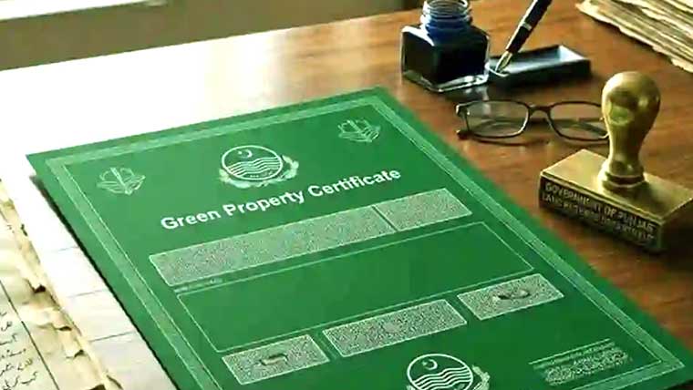 پنجاب حکومت نے گرین سرٹیفکیٹ 6 ماہ کیلئے معطل کردیا
