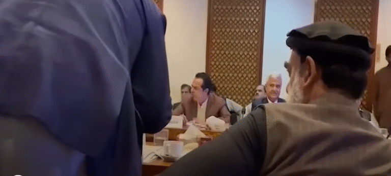 سینیٹ داخلہ کمیٹی کا اجلاس: بلیو پاسپورٹس کی غیر قانونی تقسیم، نو ابجیکشن سرٹیفکیٹ اور سخت سزاؤں پر اہم سفارشات