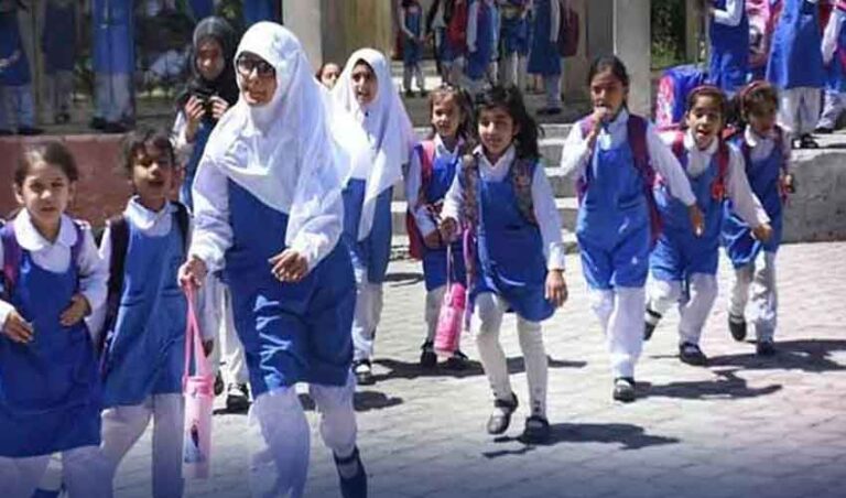 سندھ بھر میں اسکولوں کے اوقات کار میں ایک گھنٹے کی کمی کا فیصلہ